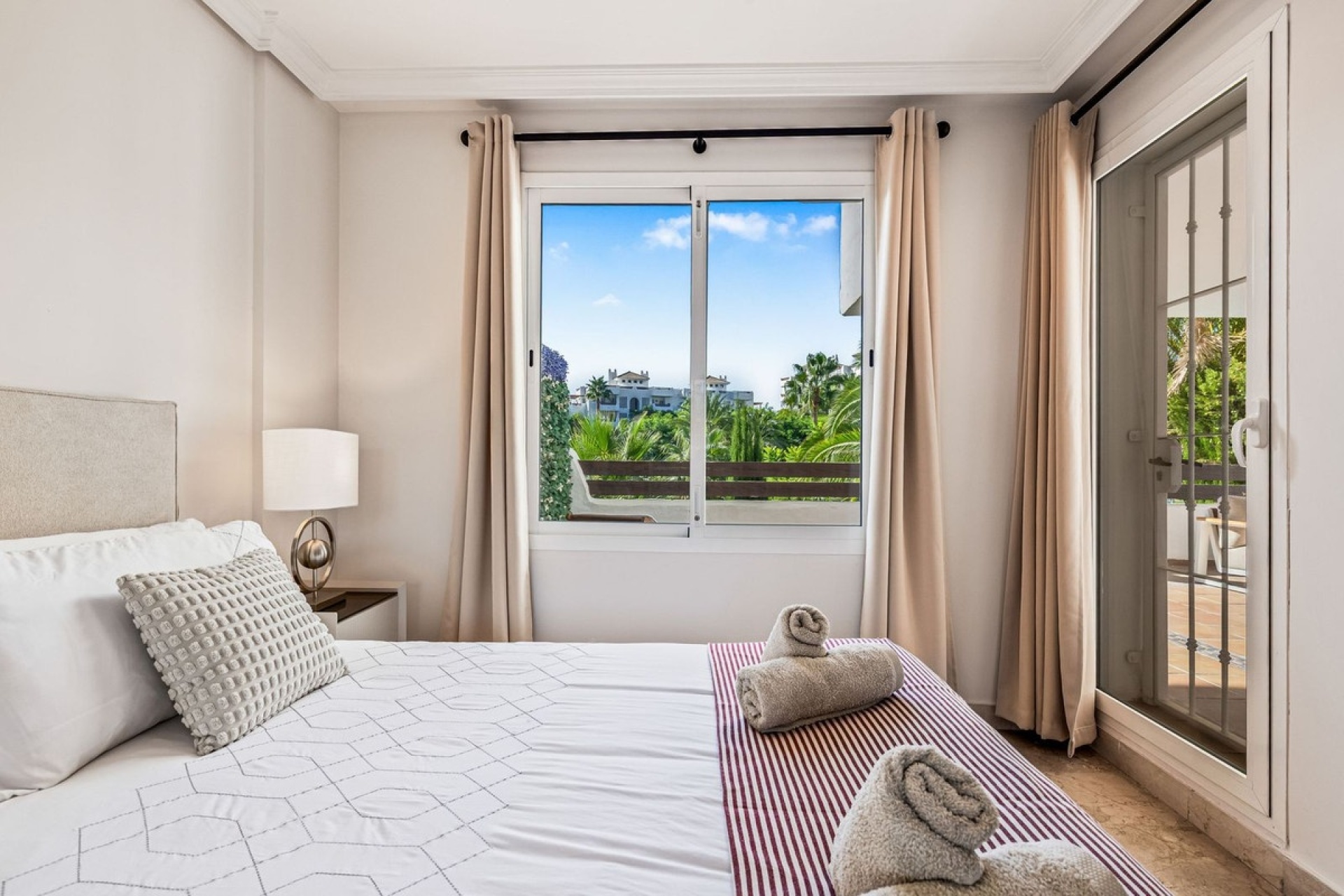 Rynek wtórny - apartment - Estepona - Estepona Centro