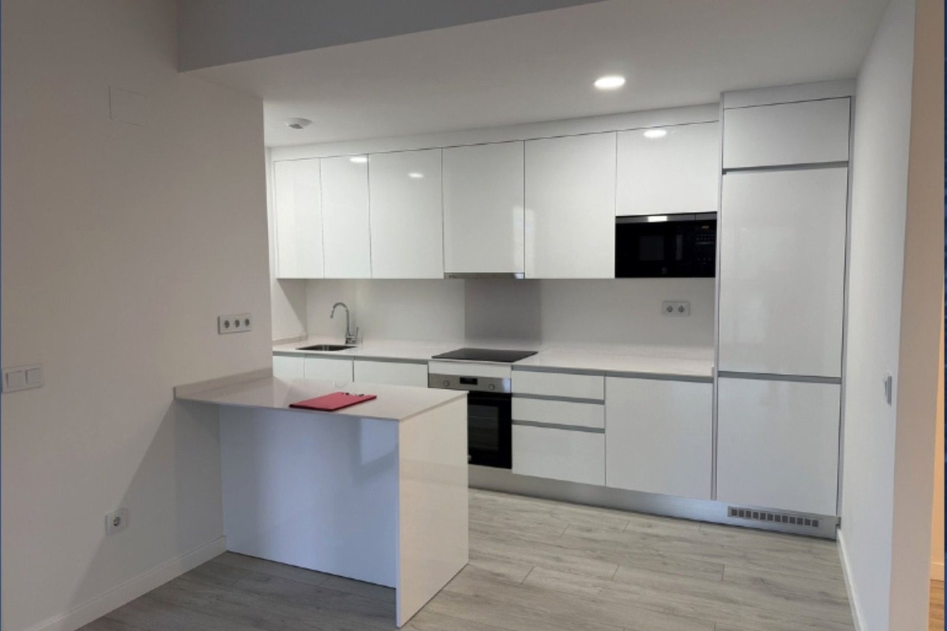 Rynek wtórny - apartment - Estepona - Estepona Centro