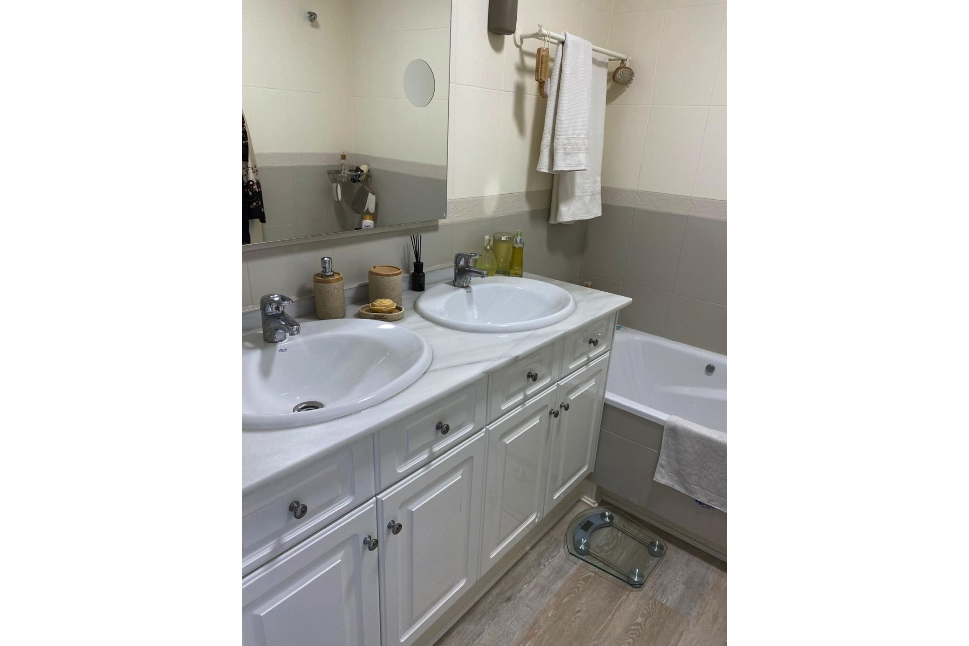 Rynek wtórny - apartment - Estepona - Estepona Centro