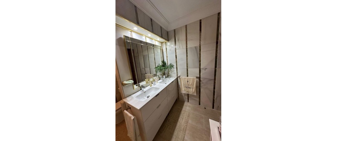 Rynek wtórny - apartment - Estepona - Estepona Centro