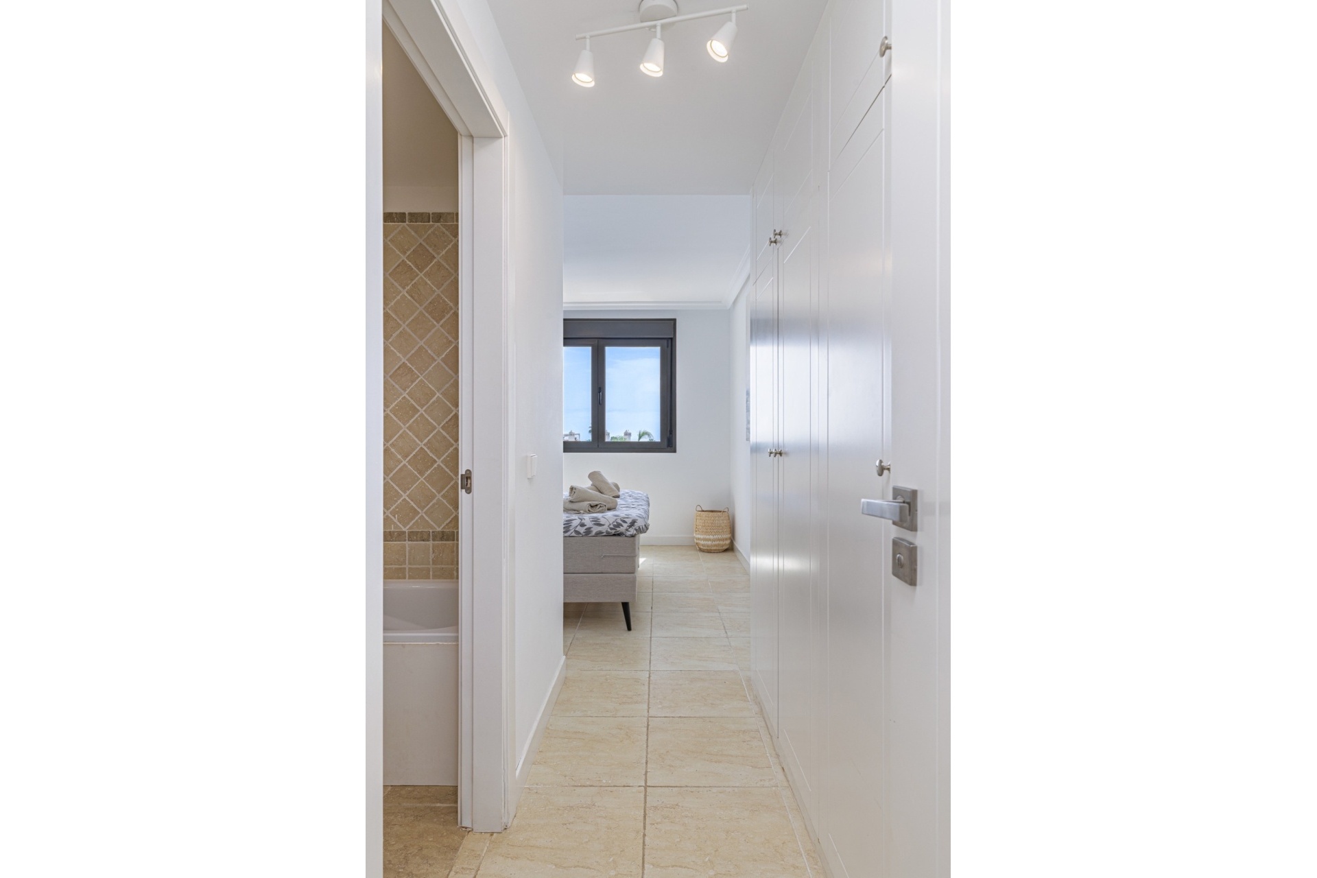Rynek wtórny - apartment - Estepona - Estepona Centro