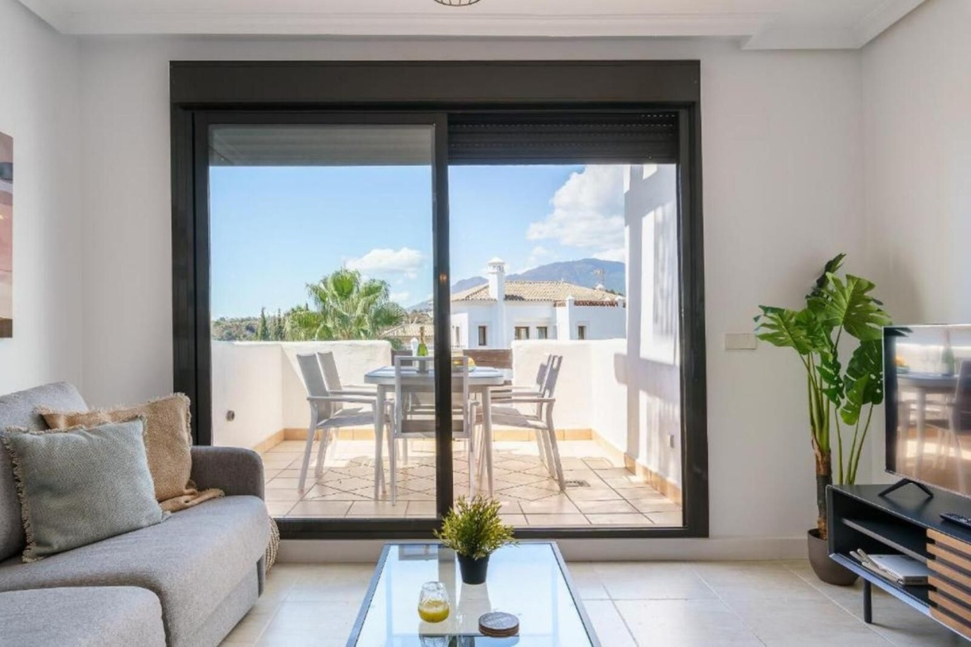 Rynek wtórny - apartment - Estepona - Estepona Centro