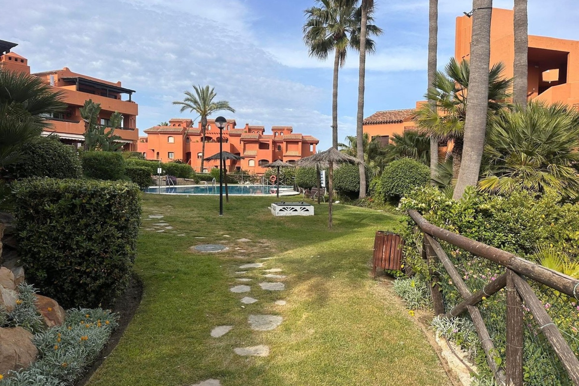 Rynek wtórny - apartment - Estepona - Estepona Centro
