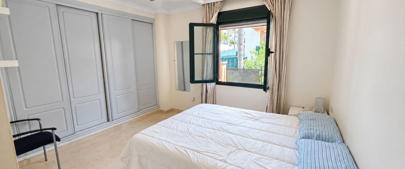 Rynek wtórny - apartment - Estepona - Estepona Centro