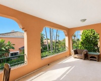 Rynek wtórny - apartment - Estepona - Estepona Centro