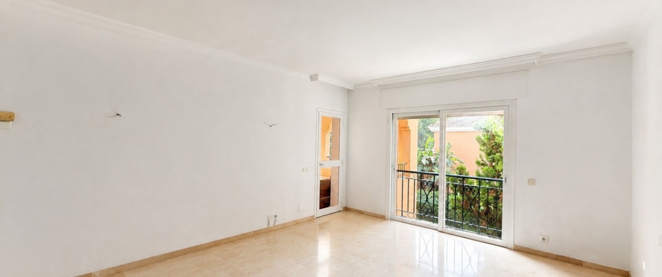 Rynek wtórny - apartment - Estepona - Estepona Centro