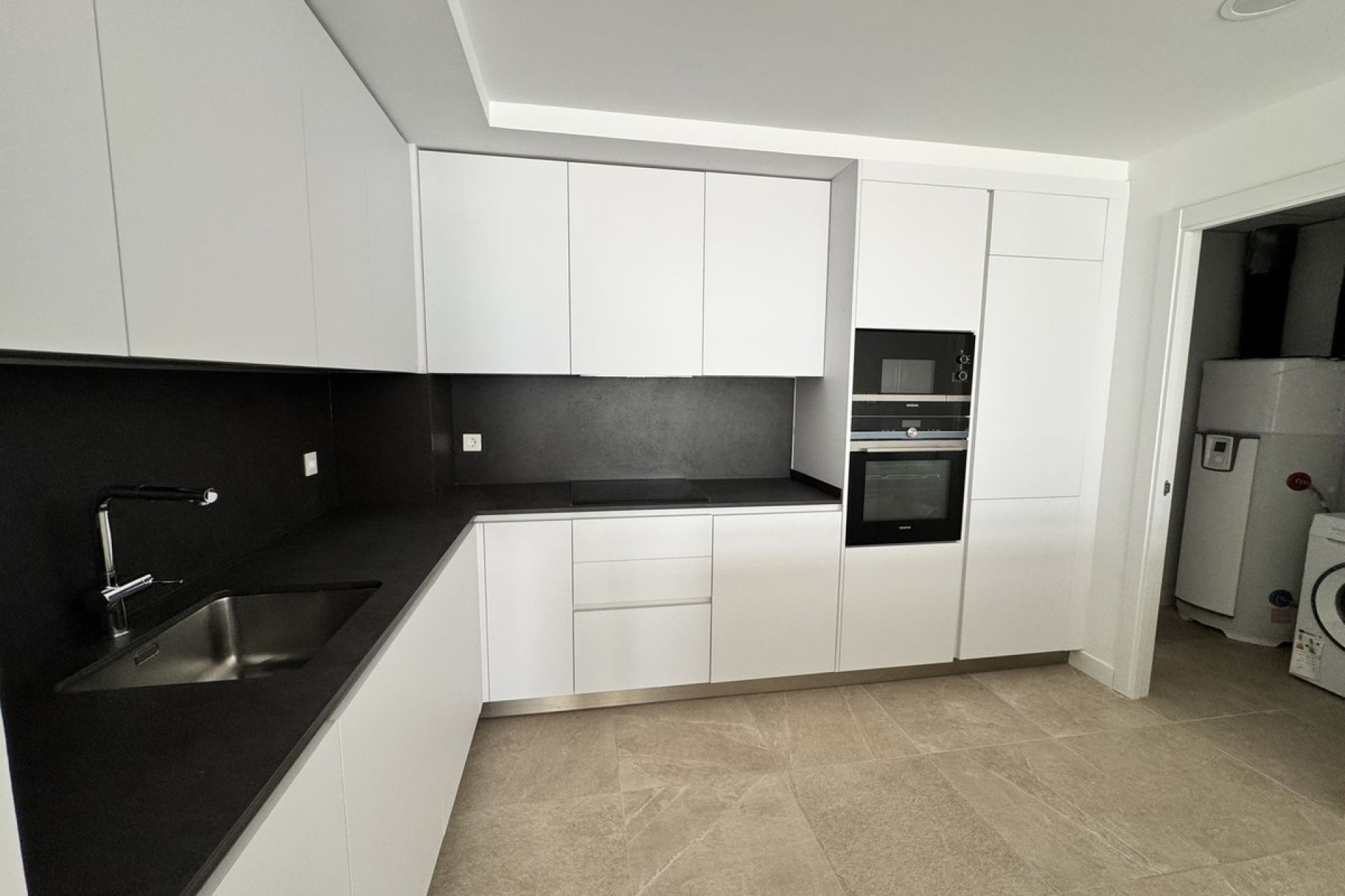 Rynek wtórny - apartment - Estepona - Estepona Centro