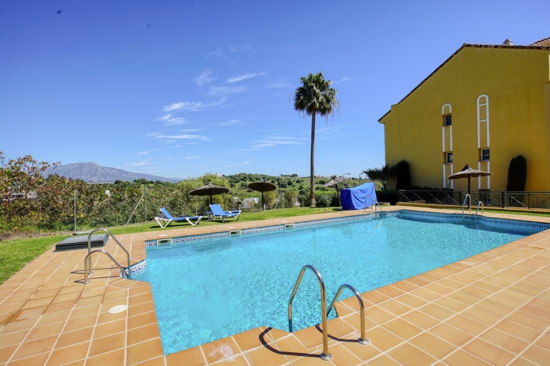 Rynek wtórny - apartment - Estepona - Estepona Centro