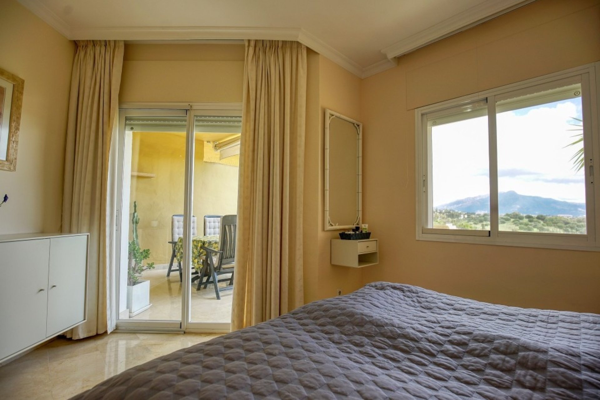 Rynek wtórny - apartment - Estepona - Estepona Centro