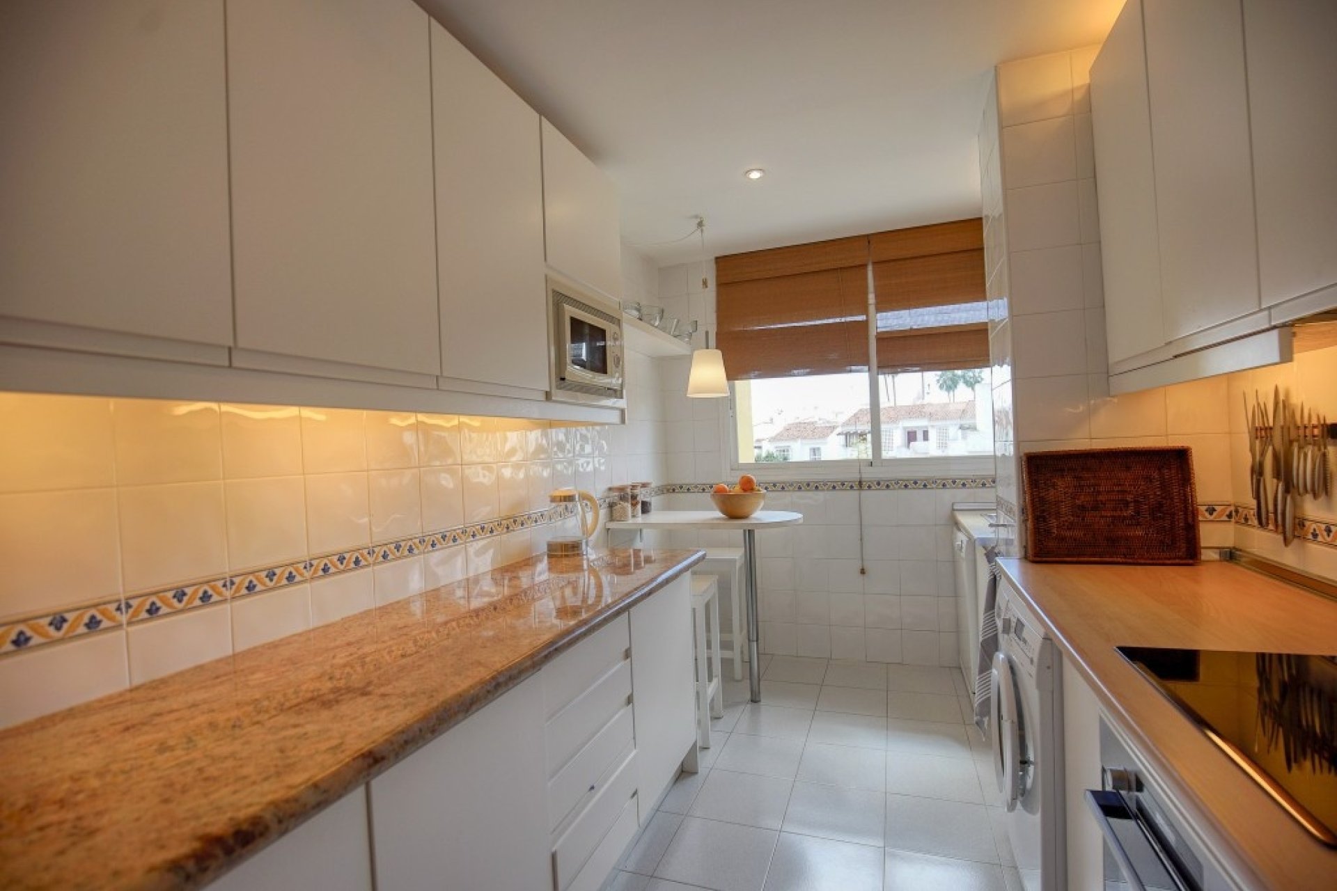 Rynek wtórny - apartment - Estepona - Estepona Centro