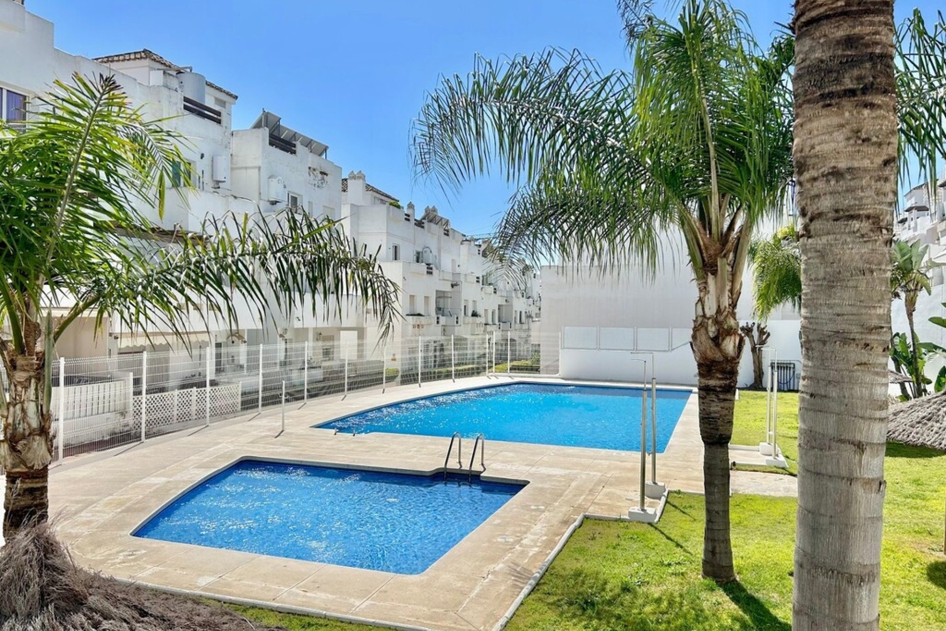 Rynek wtórny - apartment - Estepona - Estepona Centro
