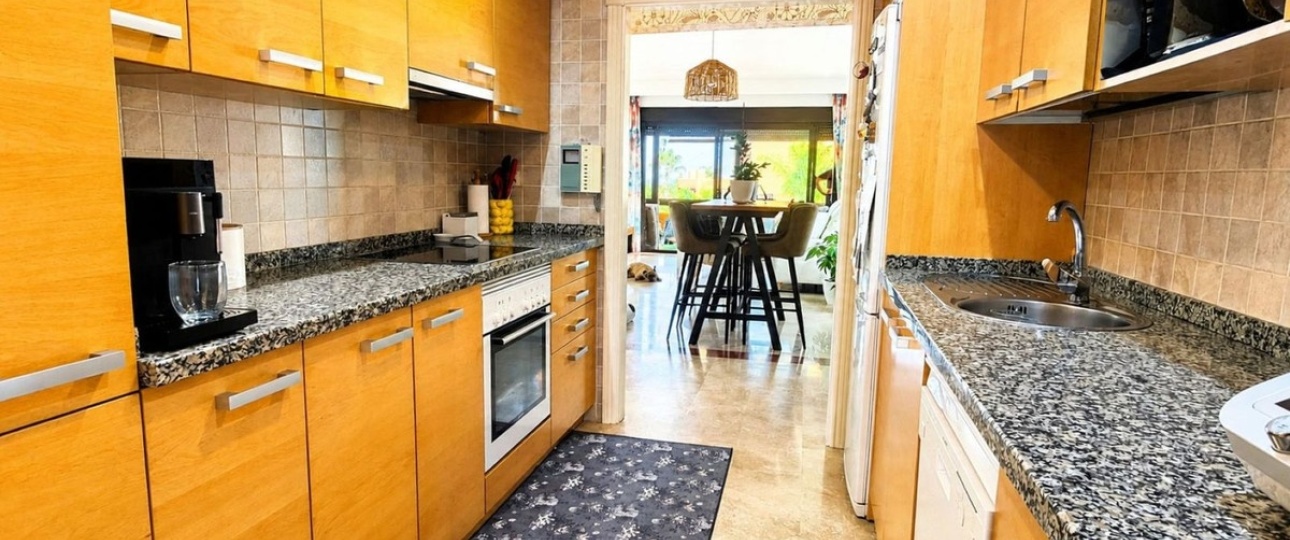Rynek wtórny - apartment - Estepona - Estepona Centro