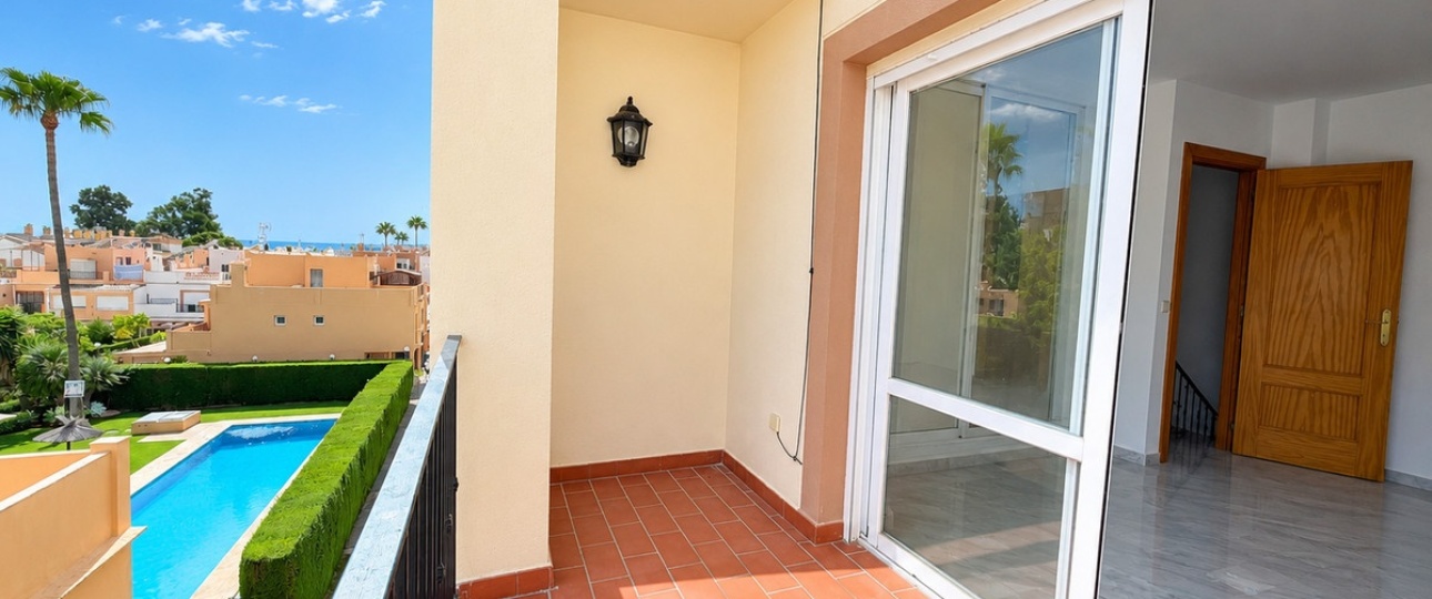 Rynek wtórny - apartment - Estepona - Estepona Centro