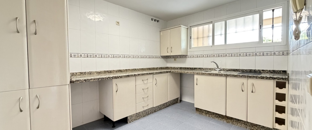 Rynek wtórny - apartment - Estepona - Estepona Centro