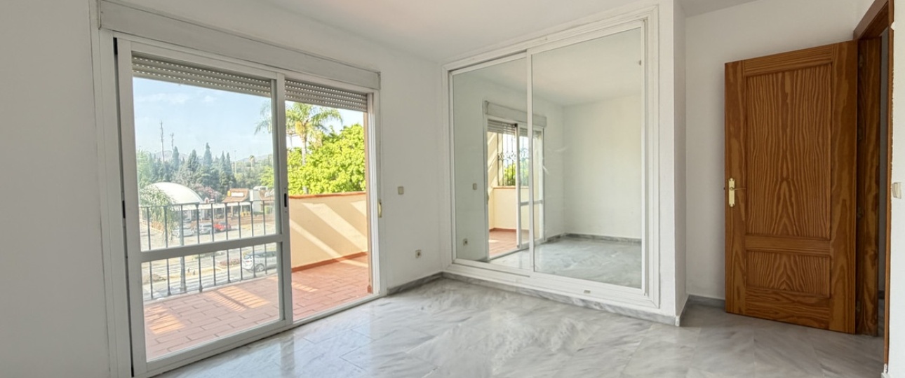Rynek wtórny - apartment - Estepona - Estepona Centro