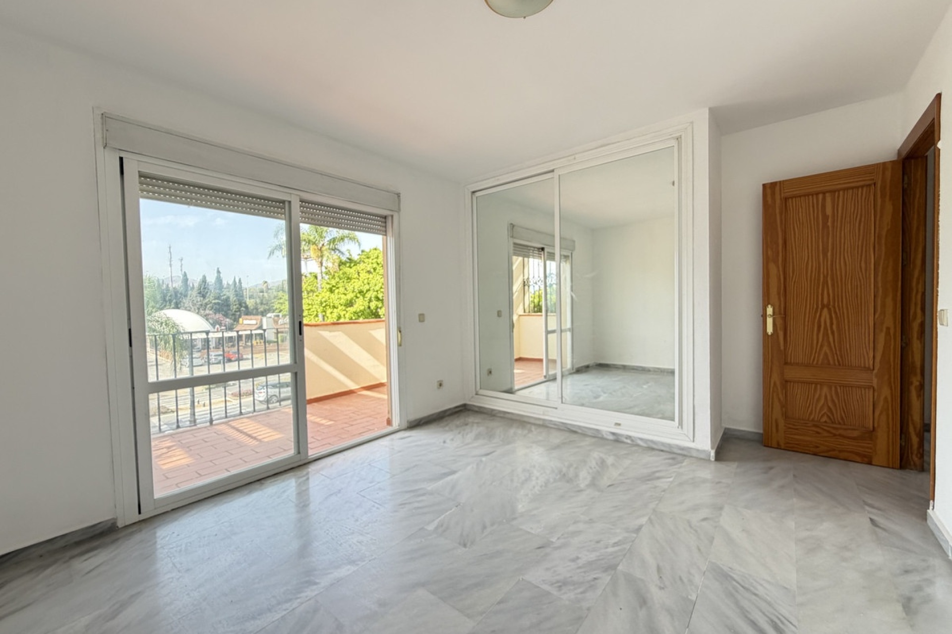 Rynek wtórny - apartment - Estepona - Estepona Centro