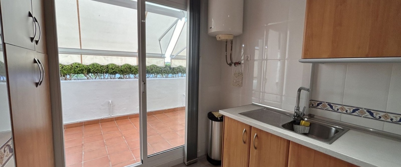 Rynek wtórny - apartment - Estepona - Estepona Centro