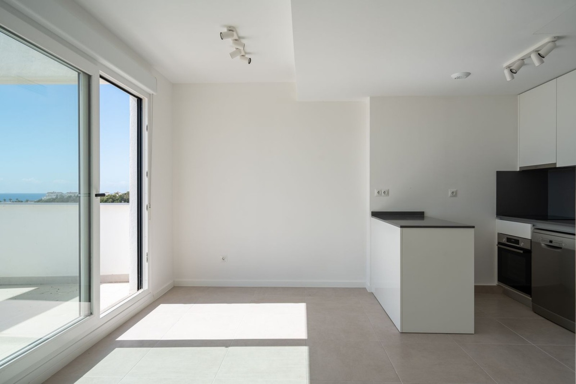 Rynek wtórny - apartment - Estepona - Estepona Centro
