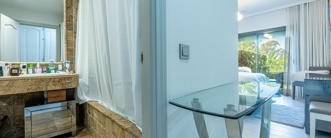 Rynek wtórny - apartment - Estepona - Estepona Centro