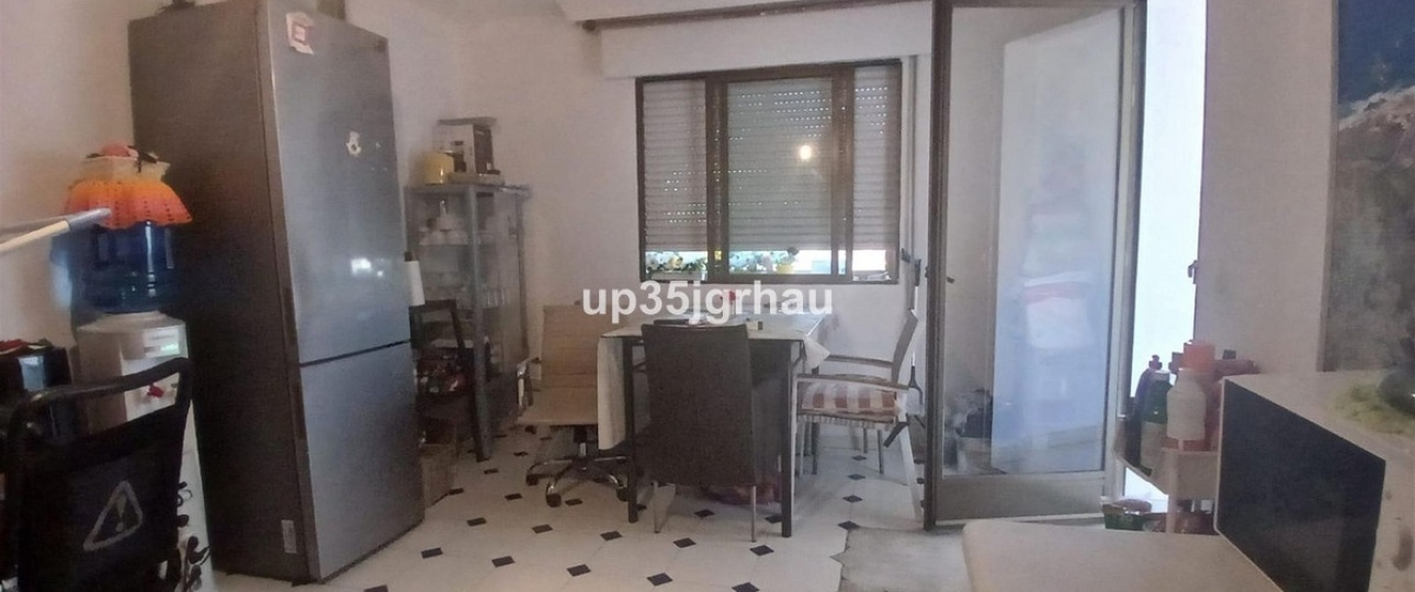 Rynek wtórny - apartment - Estepona - Estepona Centro