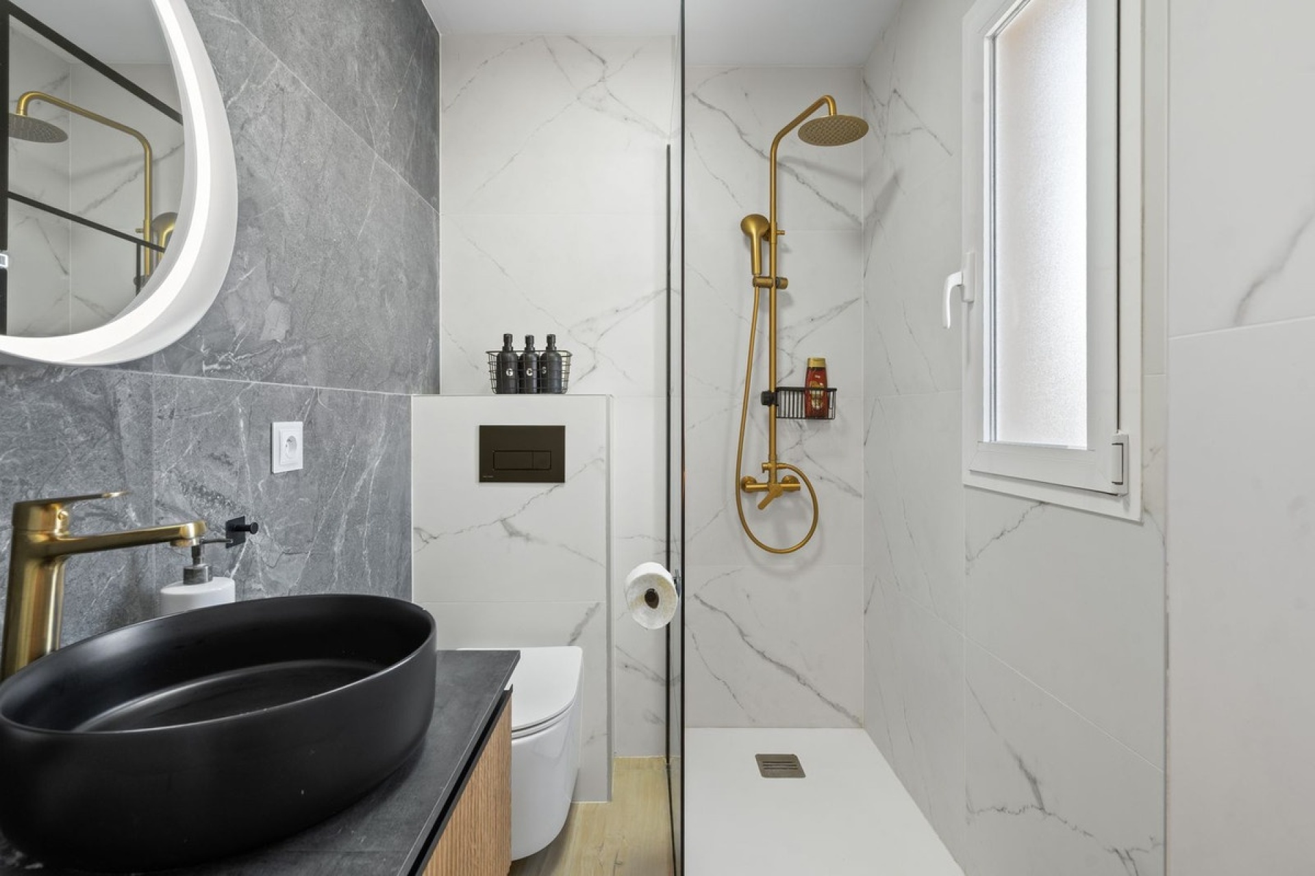 Rynek wtórny - apartment - Estepona - Estepona Centro