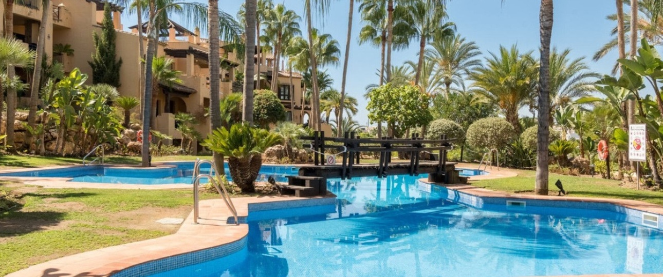 Rynek wtórny - apartment - Estepona - Estepona Centro