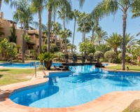 Rynek wtórny - apartment - Estepona - Estepona Centro