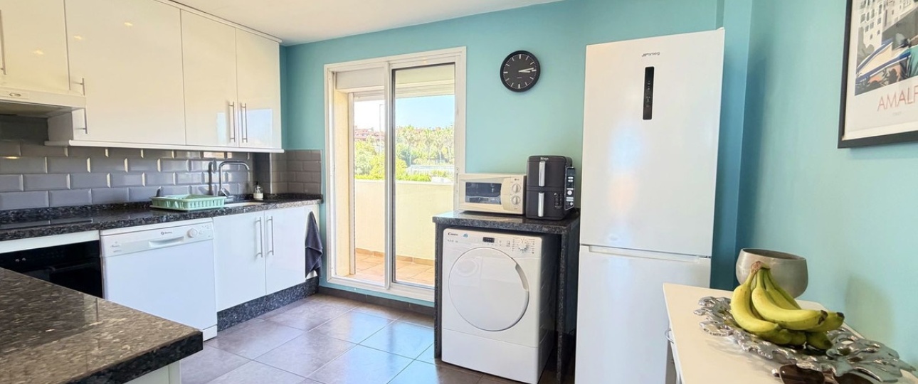 Rynek wtórny - apartment - Estepona - Estepona Centro