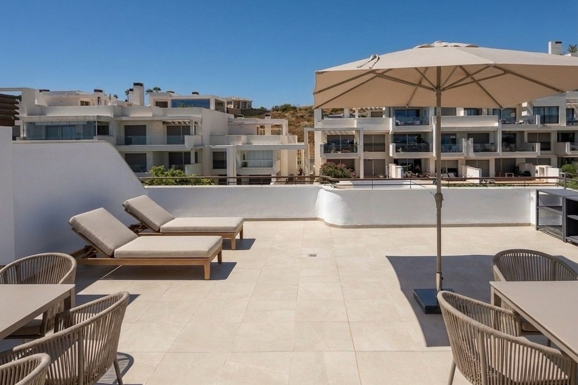 Rynek wtórny - apartment - Estepona - Estepona Centro