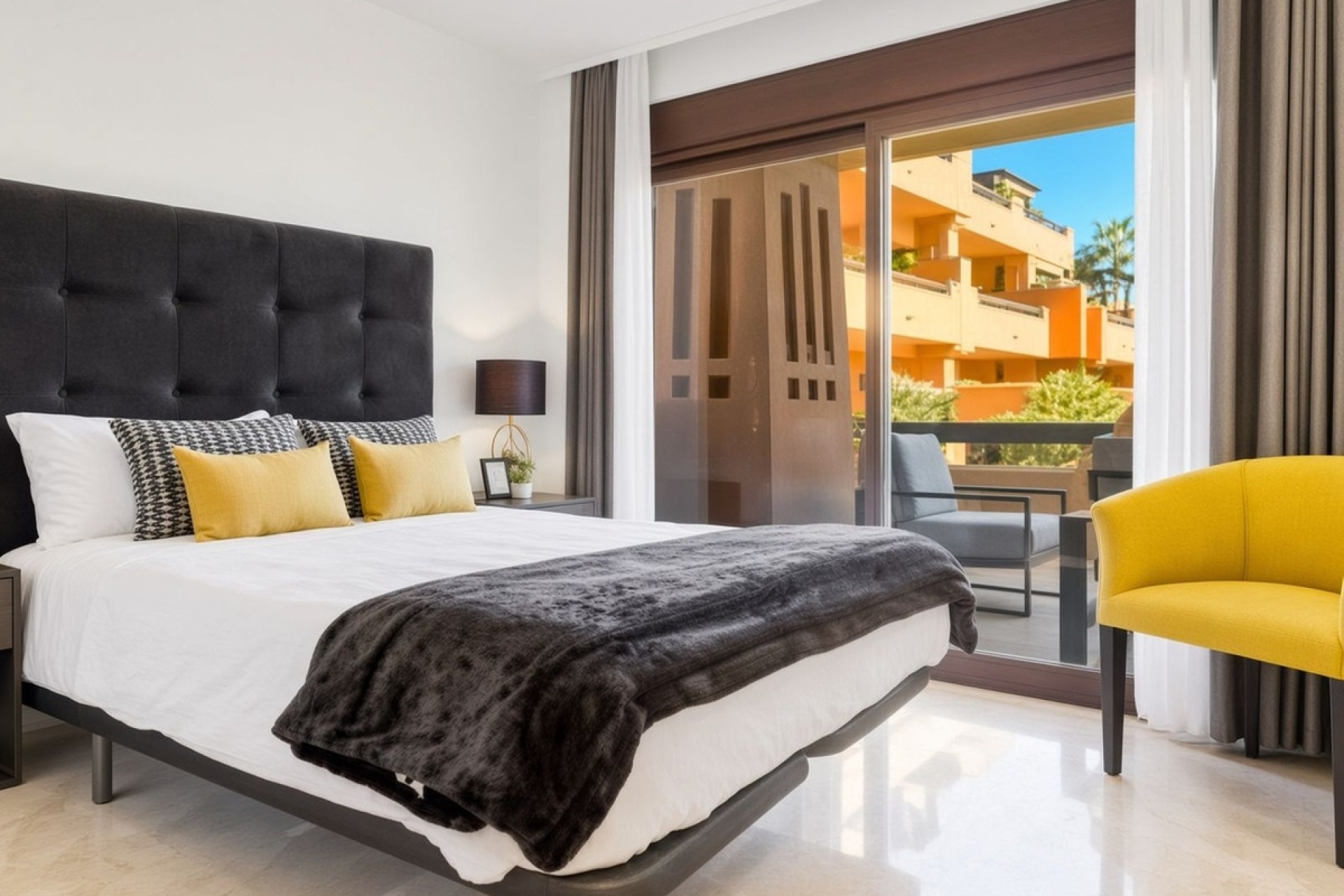 Rynek wtórny - apartment - Estepona - Estepona Centro