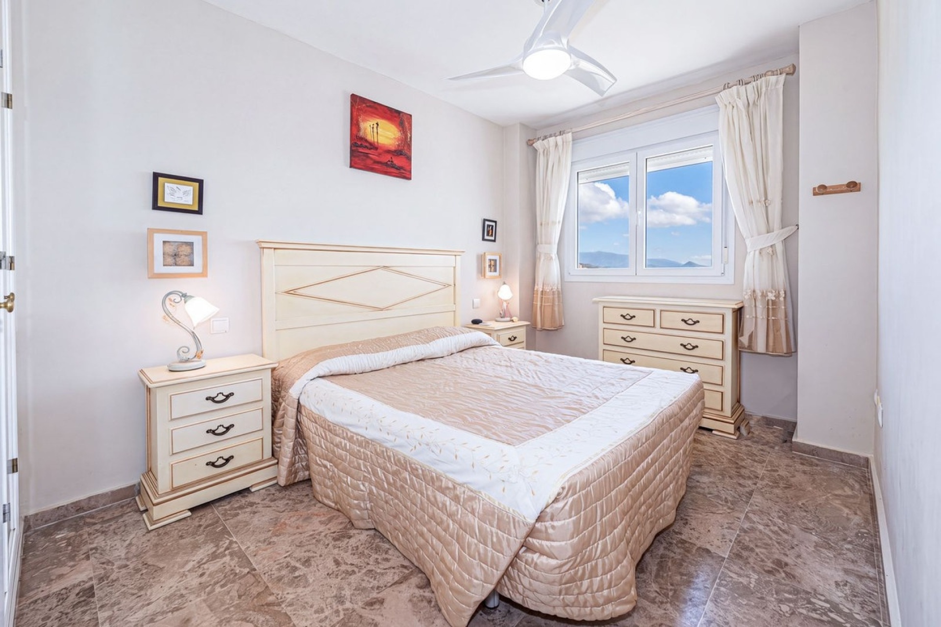 Rynek wtórny - apartment - Estepona - Estepona Centro