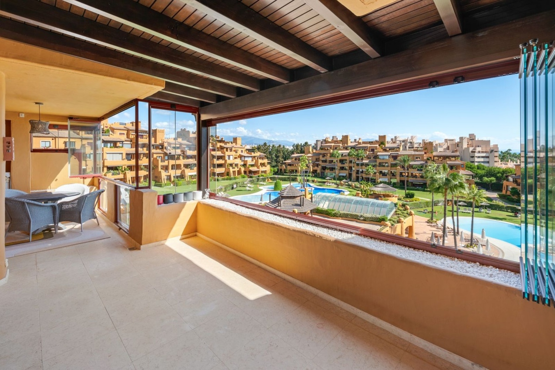 Rynek wtórny - apartment - Estepona - Estepona Centro