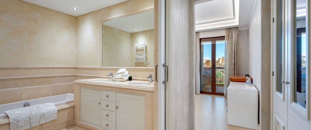 Rynek wtórny - apartment - Estepona - Estepona Centro