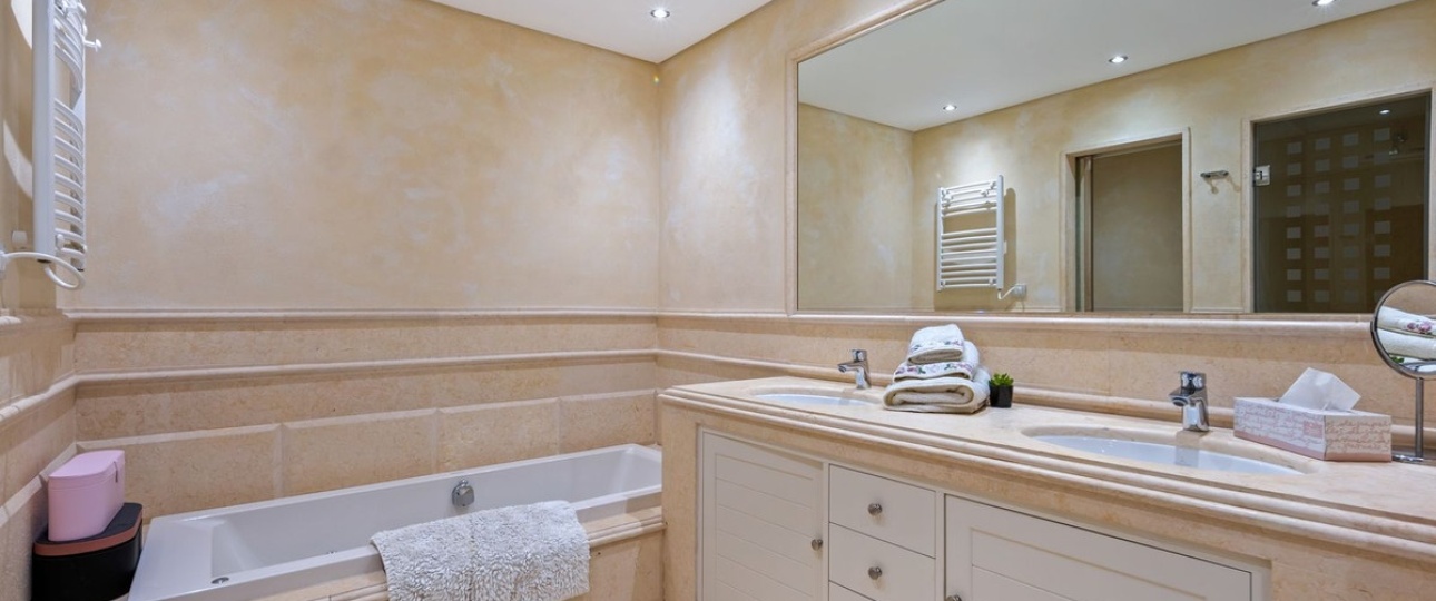 Rynek wtórny - apartment - Estepona - Estepona Centro