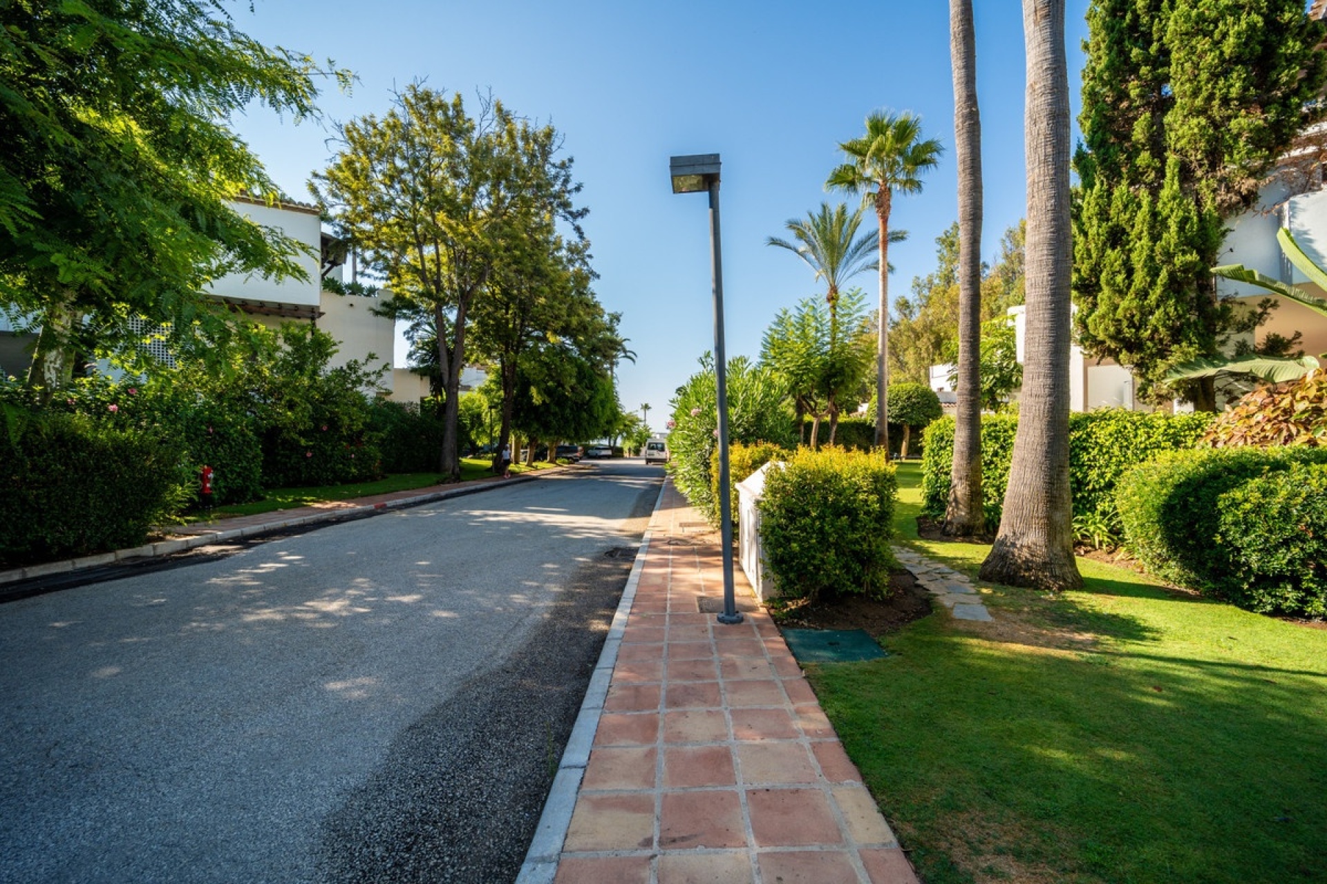 Rynek wtórny - apartment - Estepona - Estepona Centro