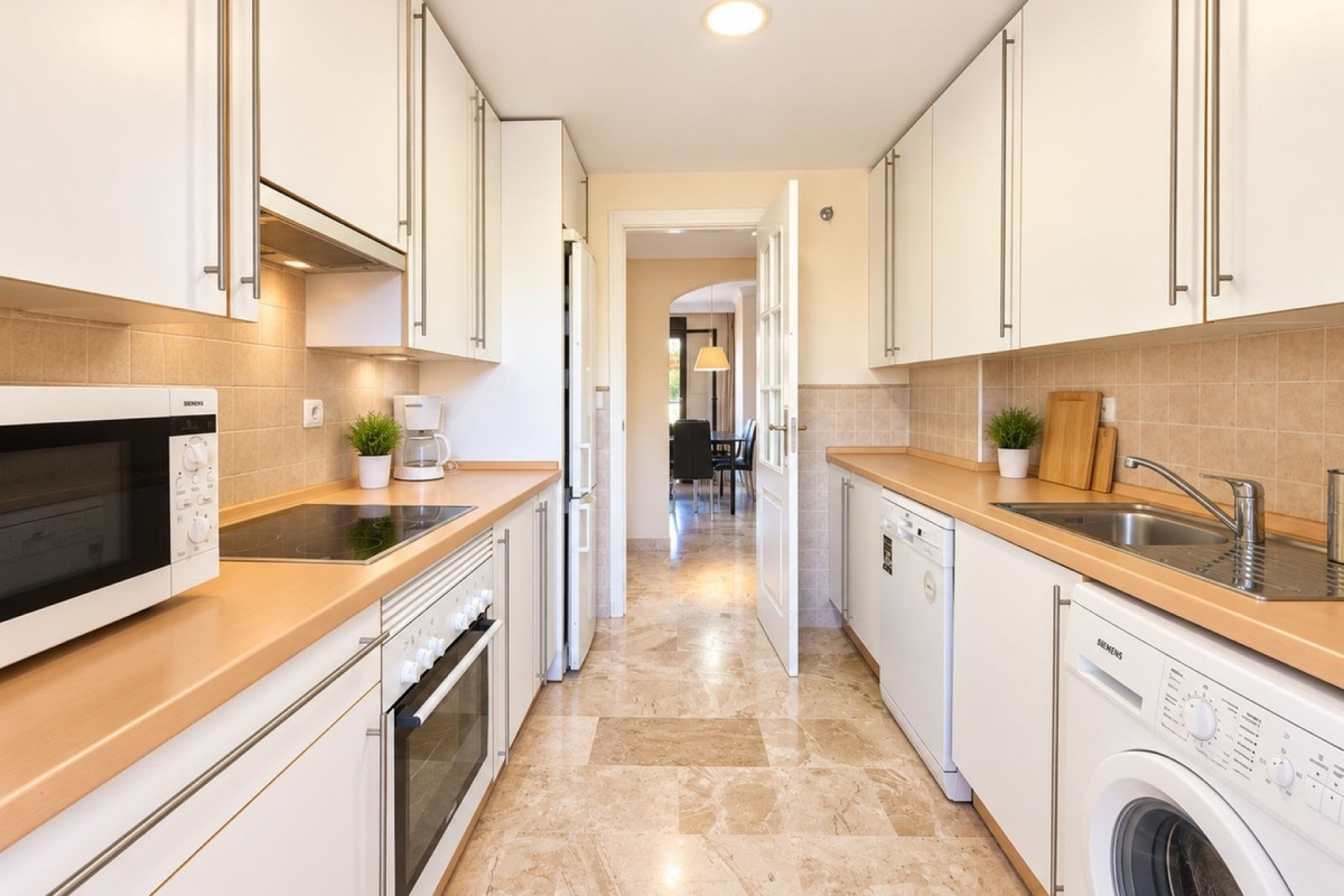 Rynek wtórny - apartment - Estepona - Estepona Centro