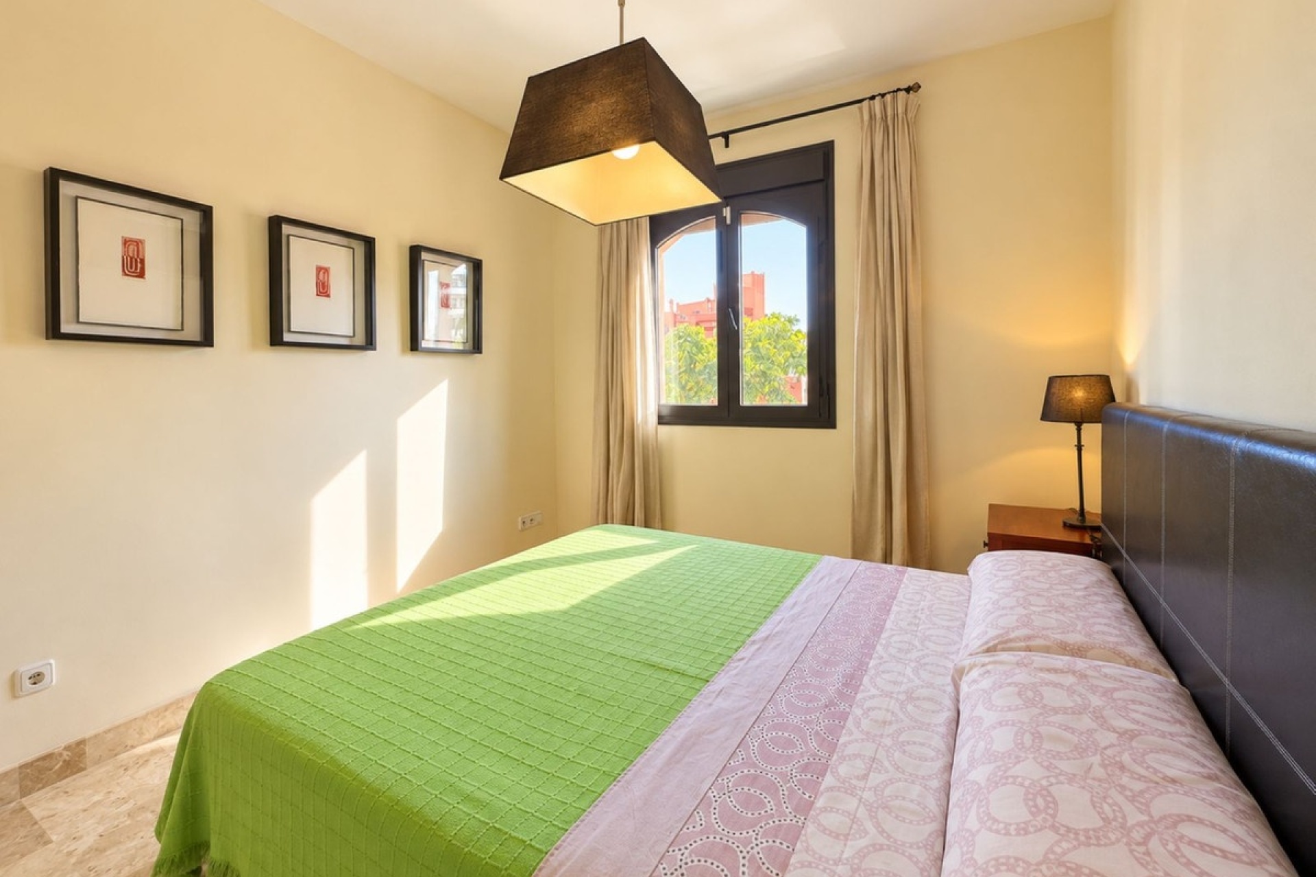 Rynek wtórny - apartment - Estepona - Estepona Centro