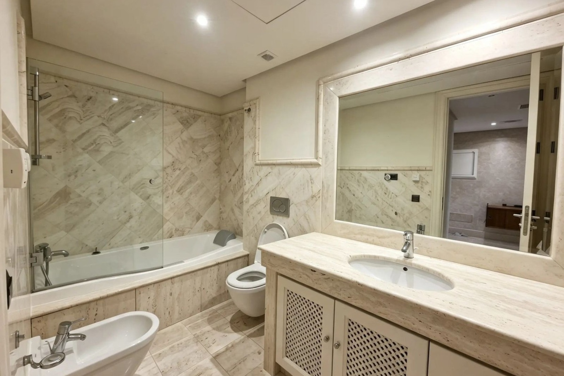 Rynek wtórny - apartment - Estepona - Estepona Centro