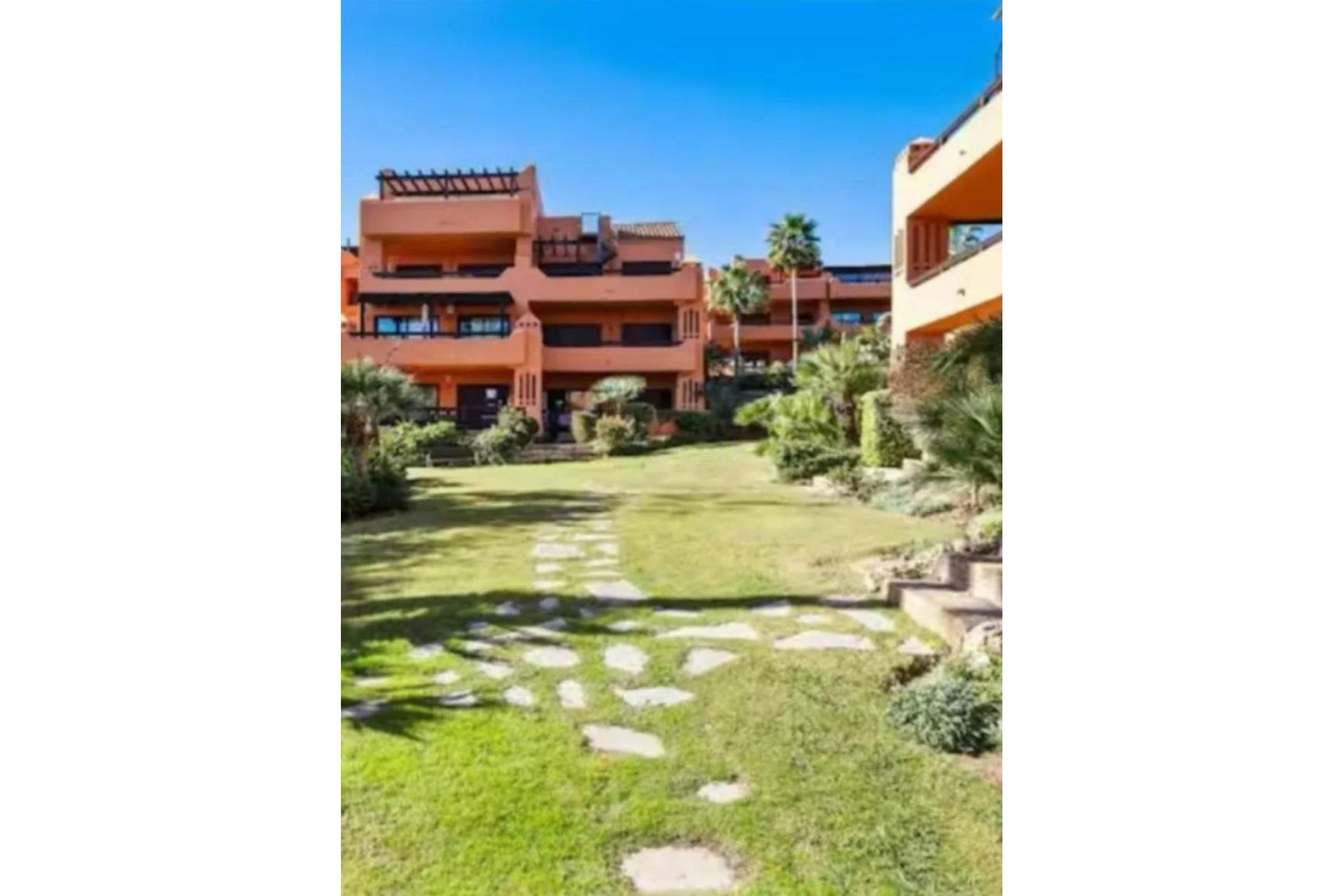 Rynek wtórny - apartment - Estepona - Estepona Centro