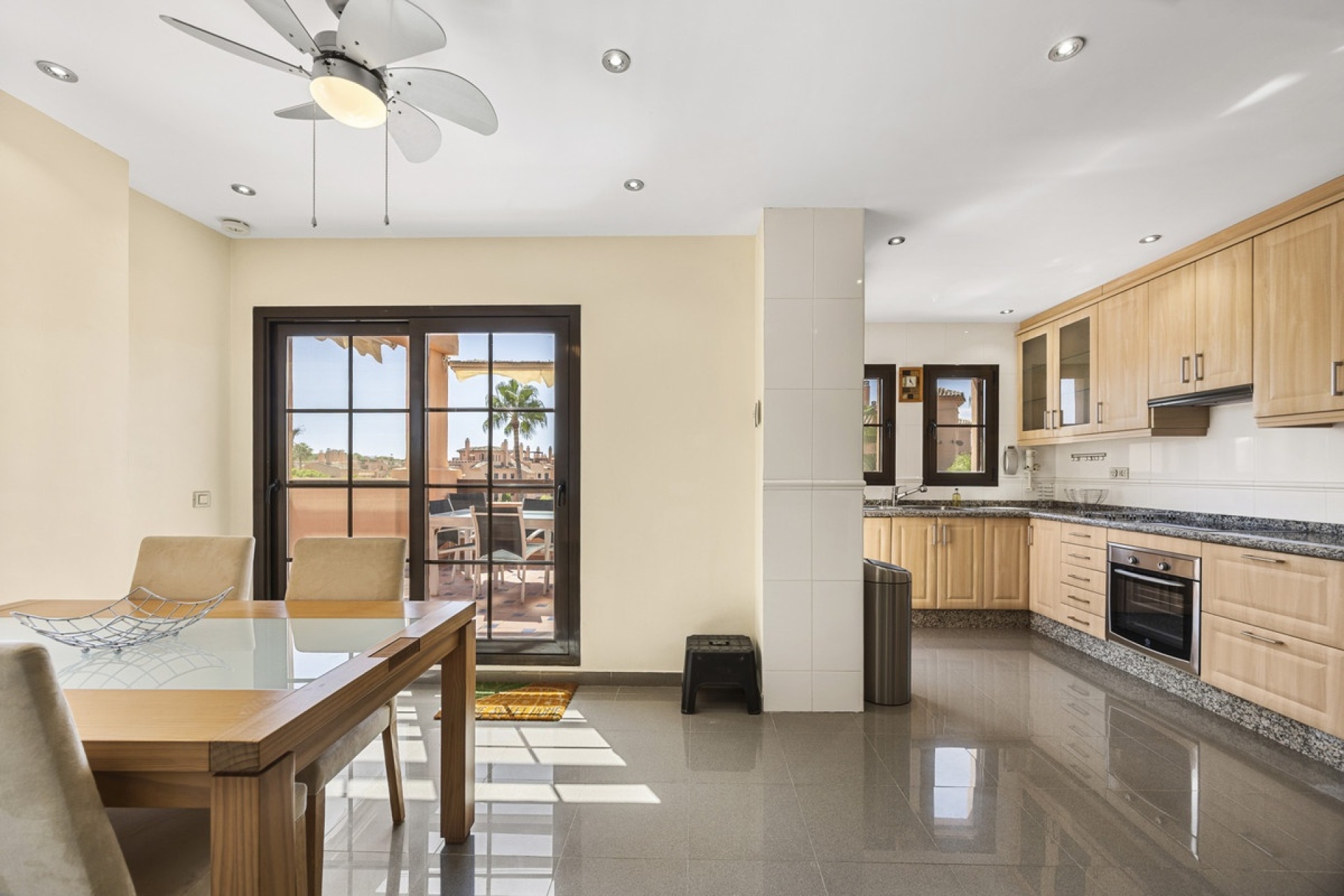 Rynek wtórny - apartment - Estepona - Estepona Centro