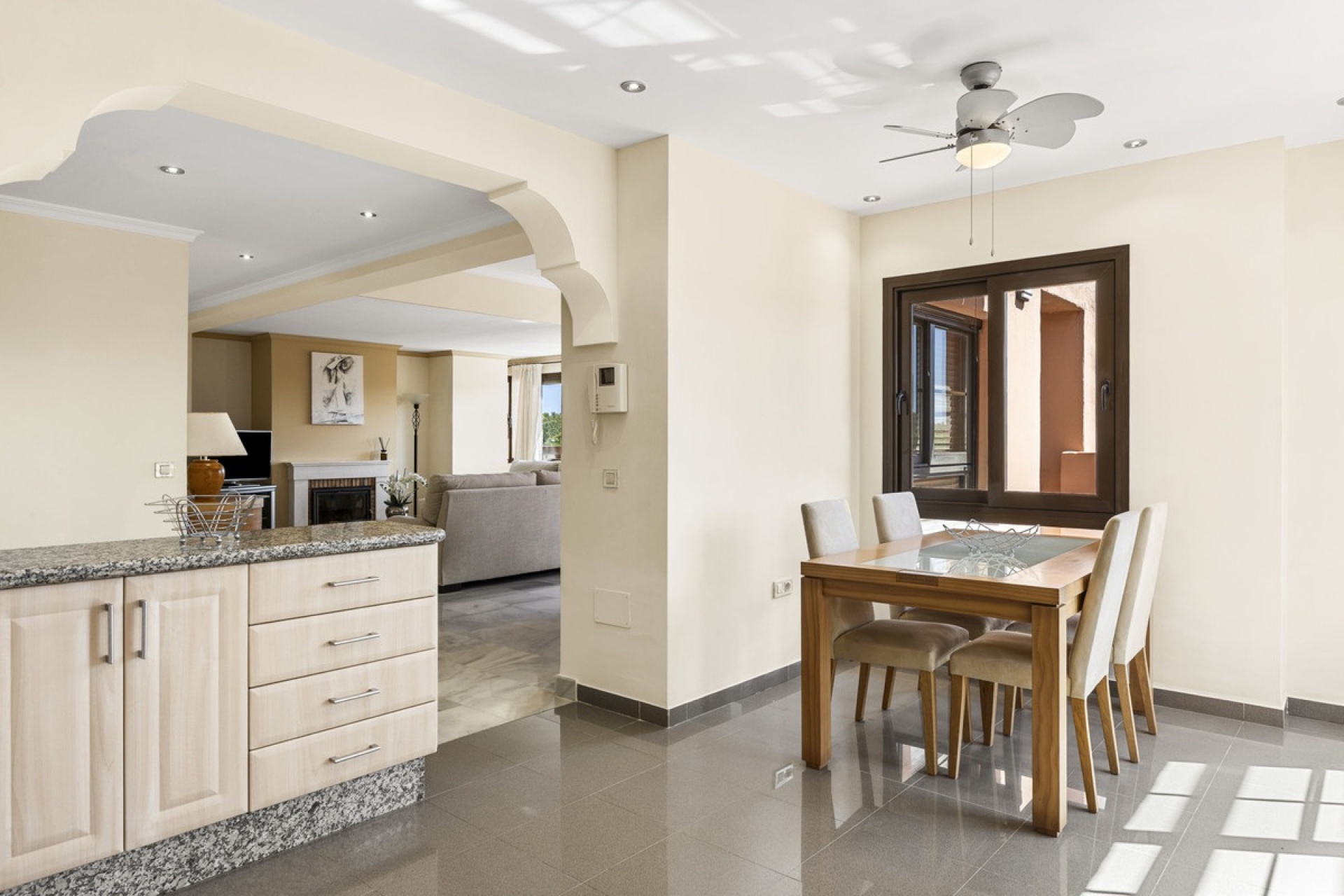 Rynek wtórny - apartment - Estepona - Estepona Centro