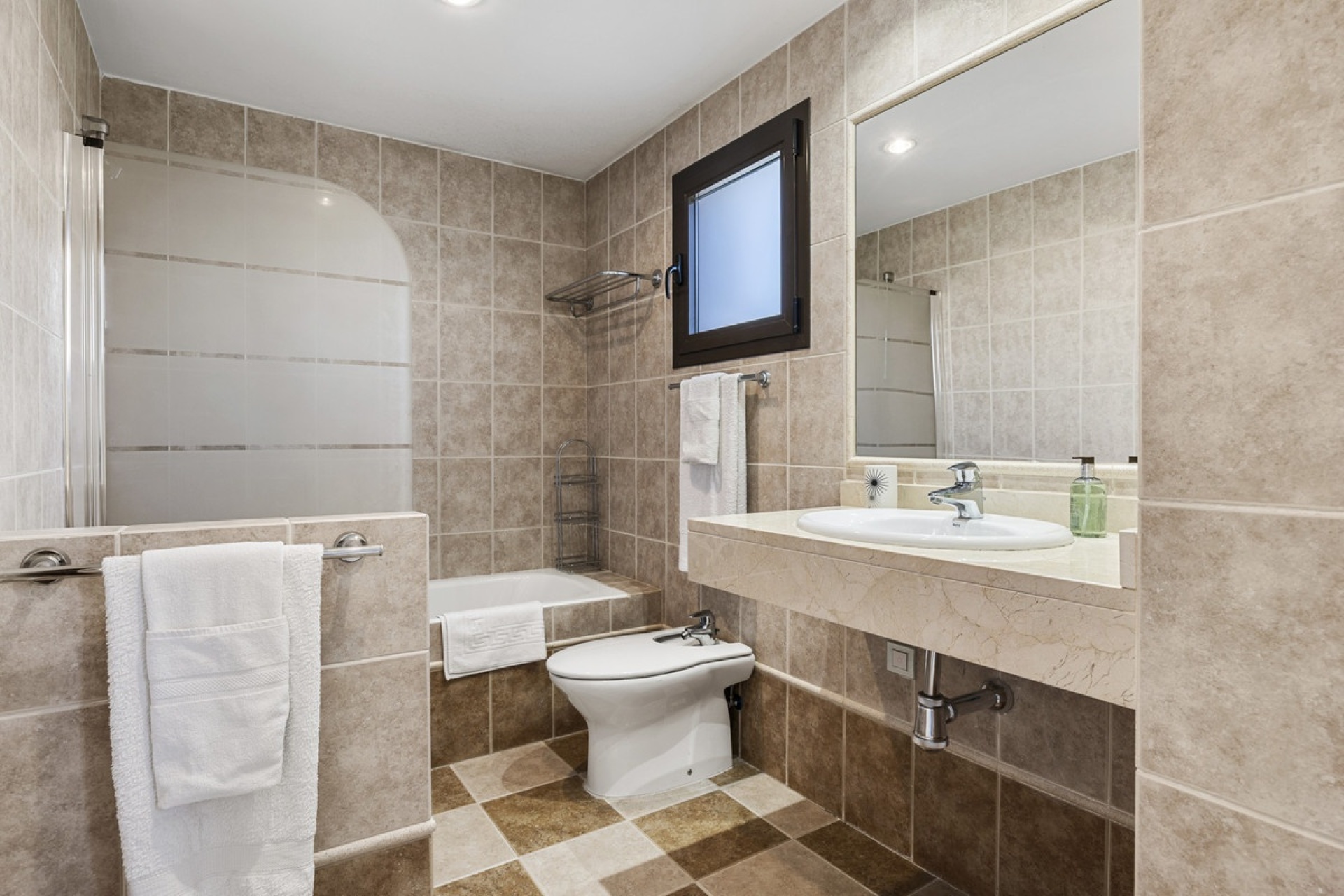 Rynek wtórny - apartment - Estepona - Estepona Centro