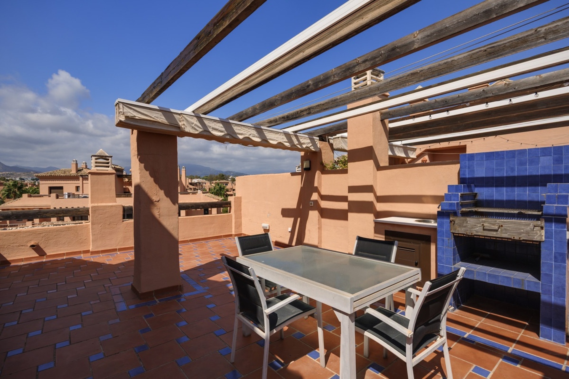 Rynek wtórny - apartment - Estepona - Estepona Centro