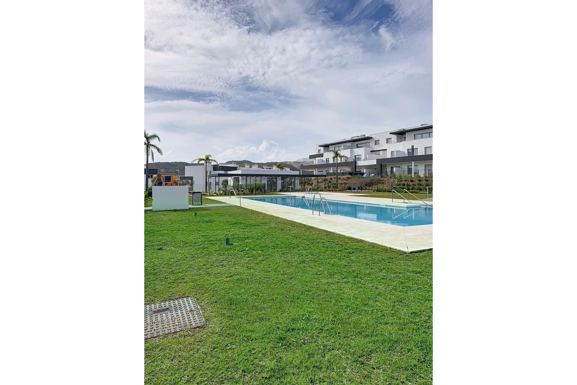 Rynek wtórny - apartment - Estepona - Estepona Centro