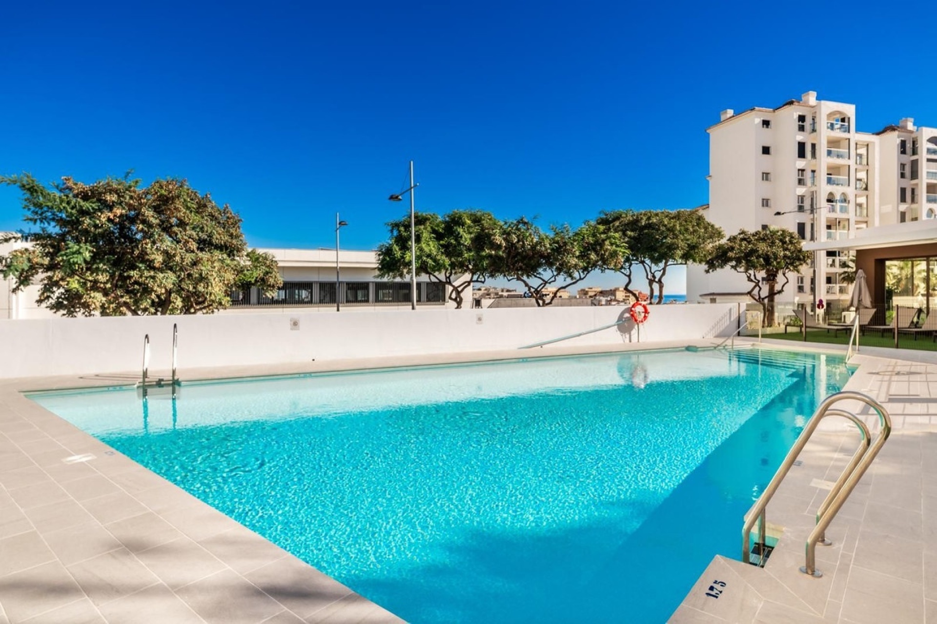 Rynek wtórny - apartment - Estepona - Estepona Centro