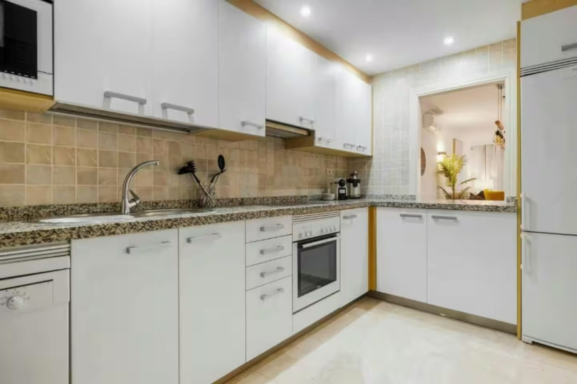 Rynek wtórny - apartment - Estepona - Estepona Centro