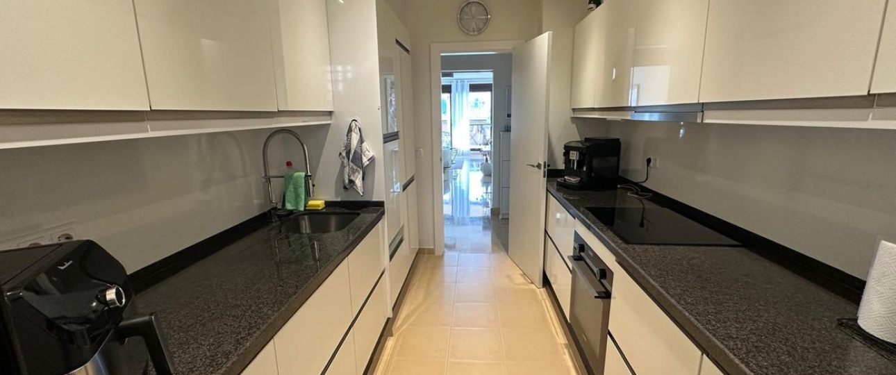 Rynek wtórny - apartment - Estepona - Estepona Centro