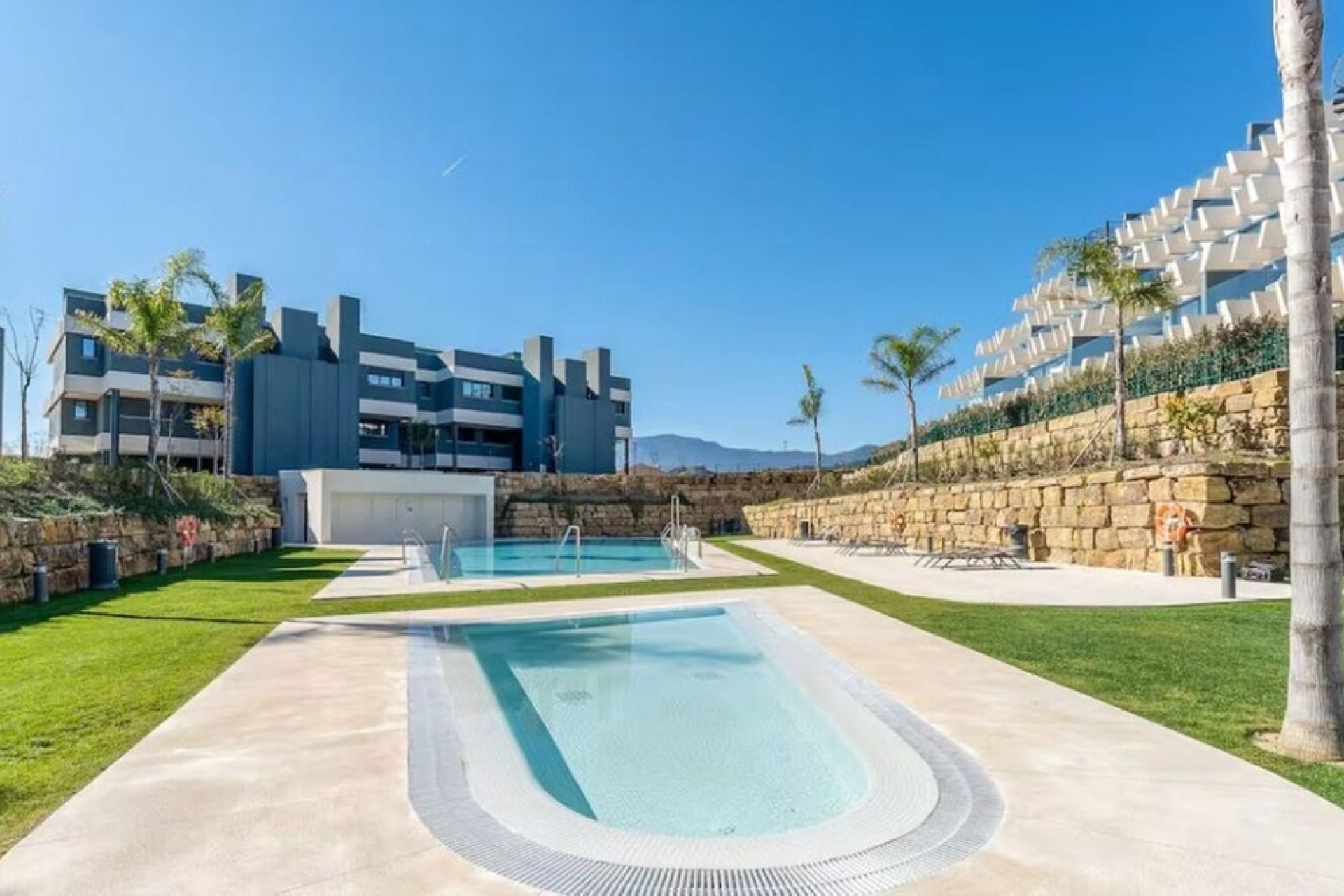 Rynek wtórny - apartment - Estepona - Estepona Centro