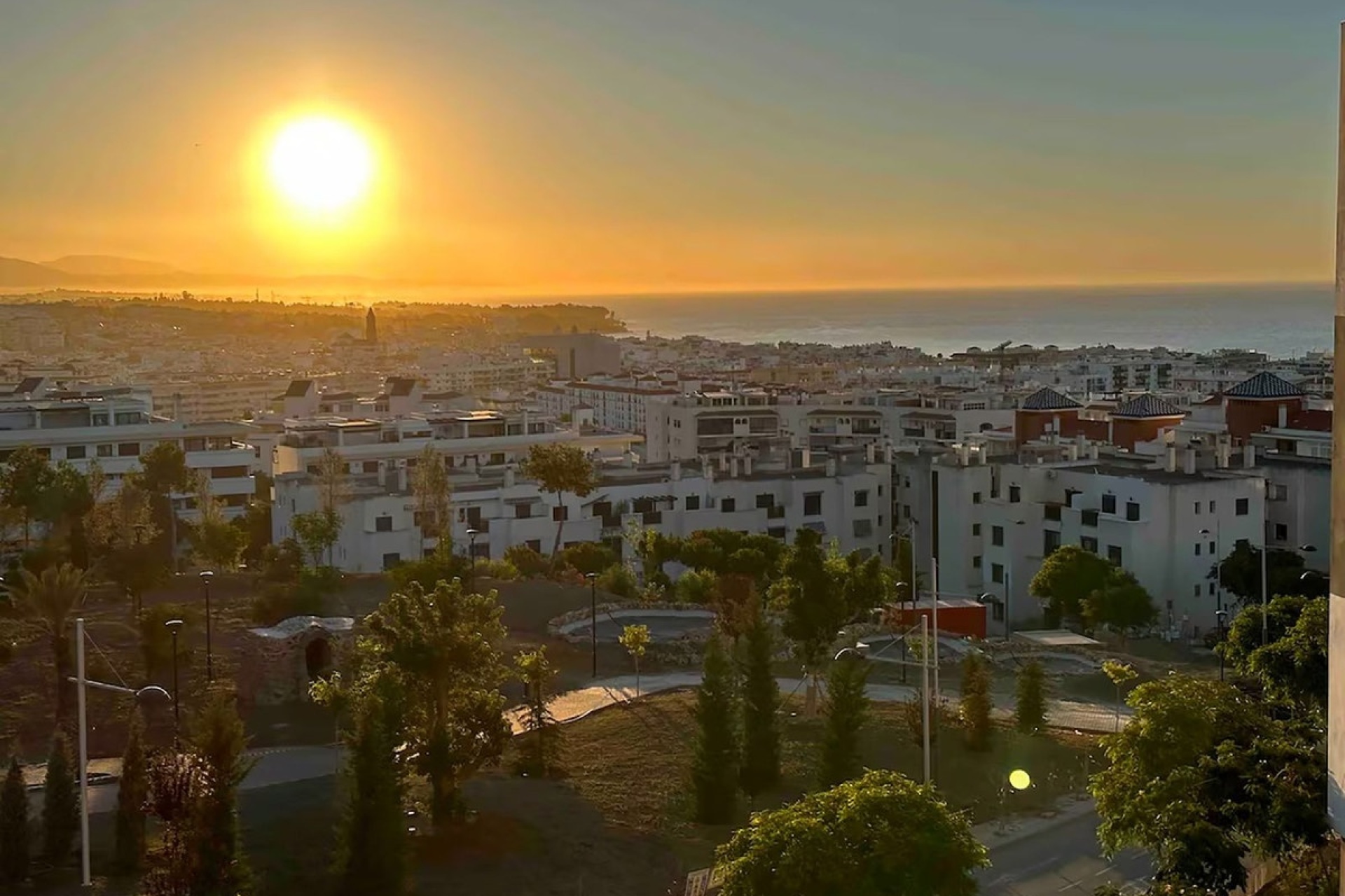 Rynek wtórny - apartment - Estepona - Estepona Centro
