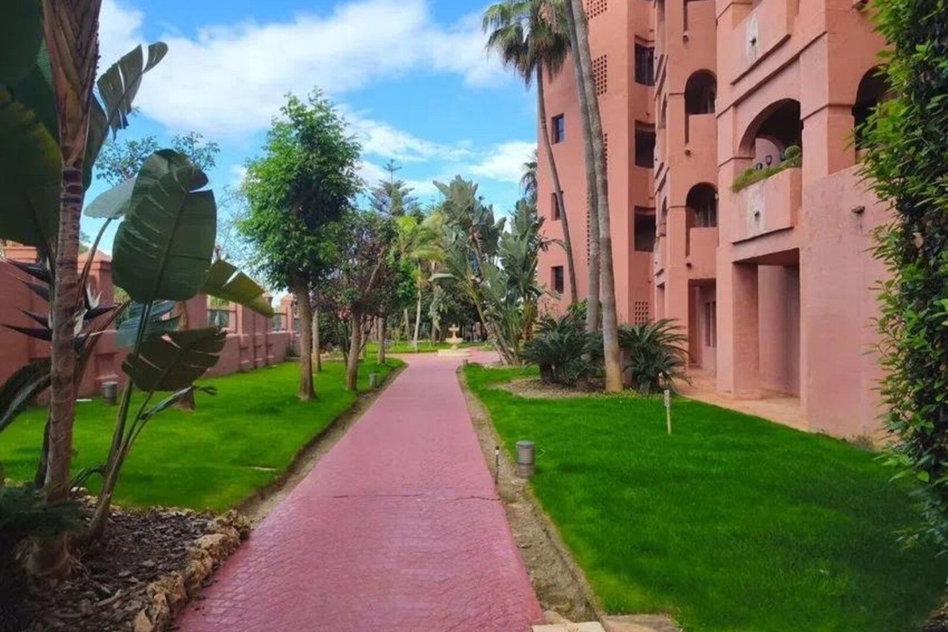 Rynek wtórny - apartment - Estepona - Estepona Centro